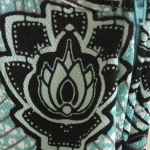 H & M Handkerchief hemline paisley dress Size 14 - Picture 6 of 6